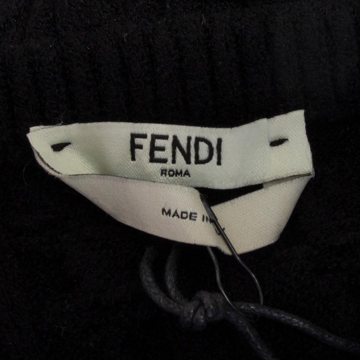 FENDI - Robe à manches longues en maille ruban ruffle noir et bleu marine S Pour femmes en vente