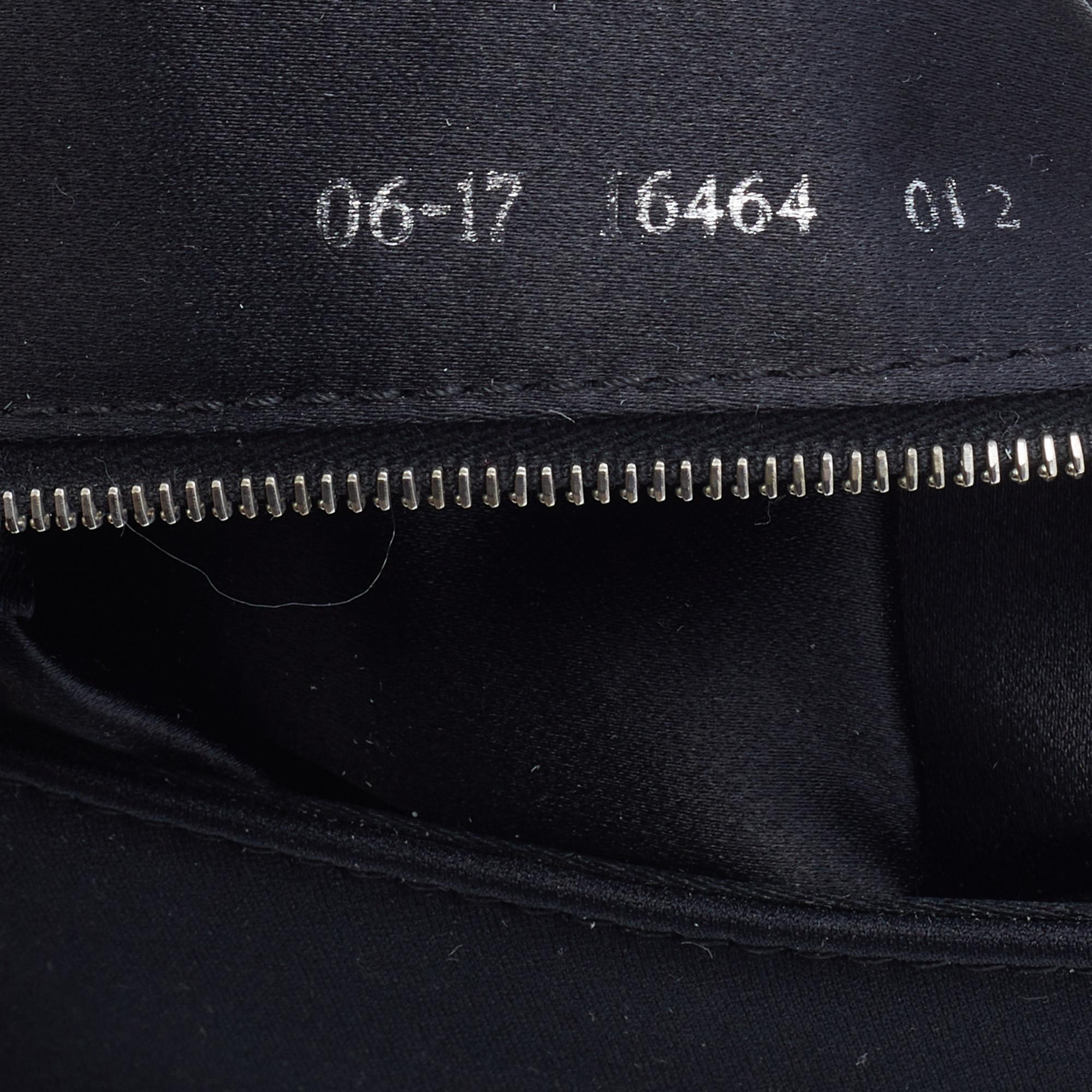 Fendi Black Neoprene and Patent Leather Baguette Bag 5