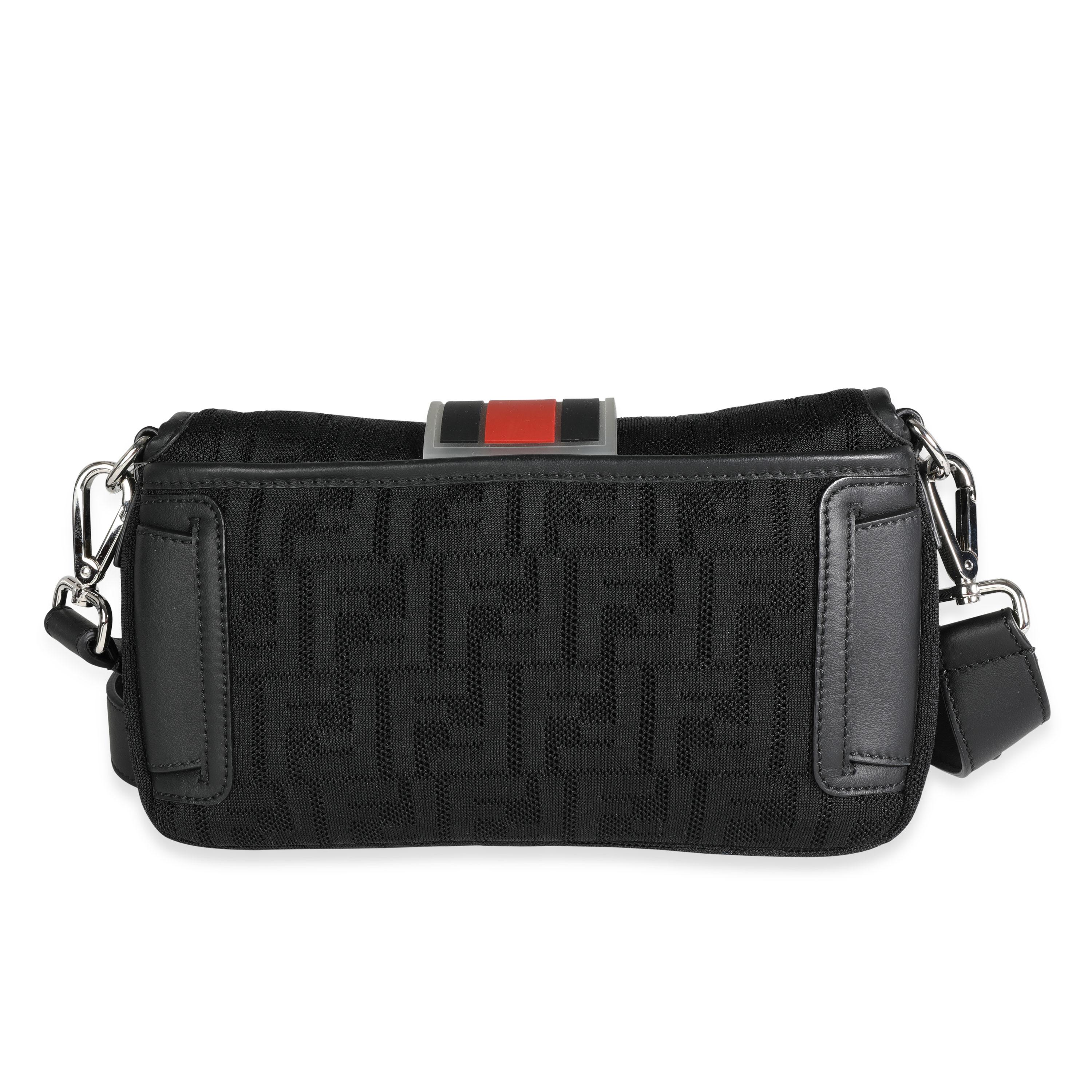 Fendi Black Neoprene & Leather Baguette Messenger Bag In Excellent Condition For Sale In New York, NY