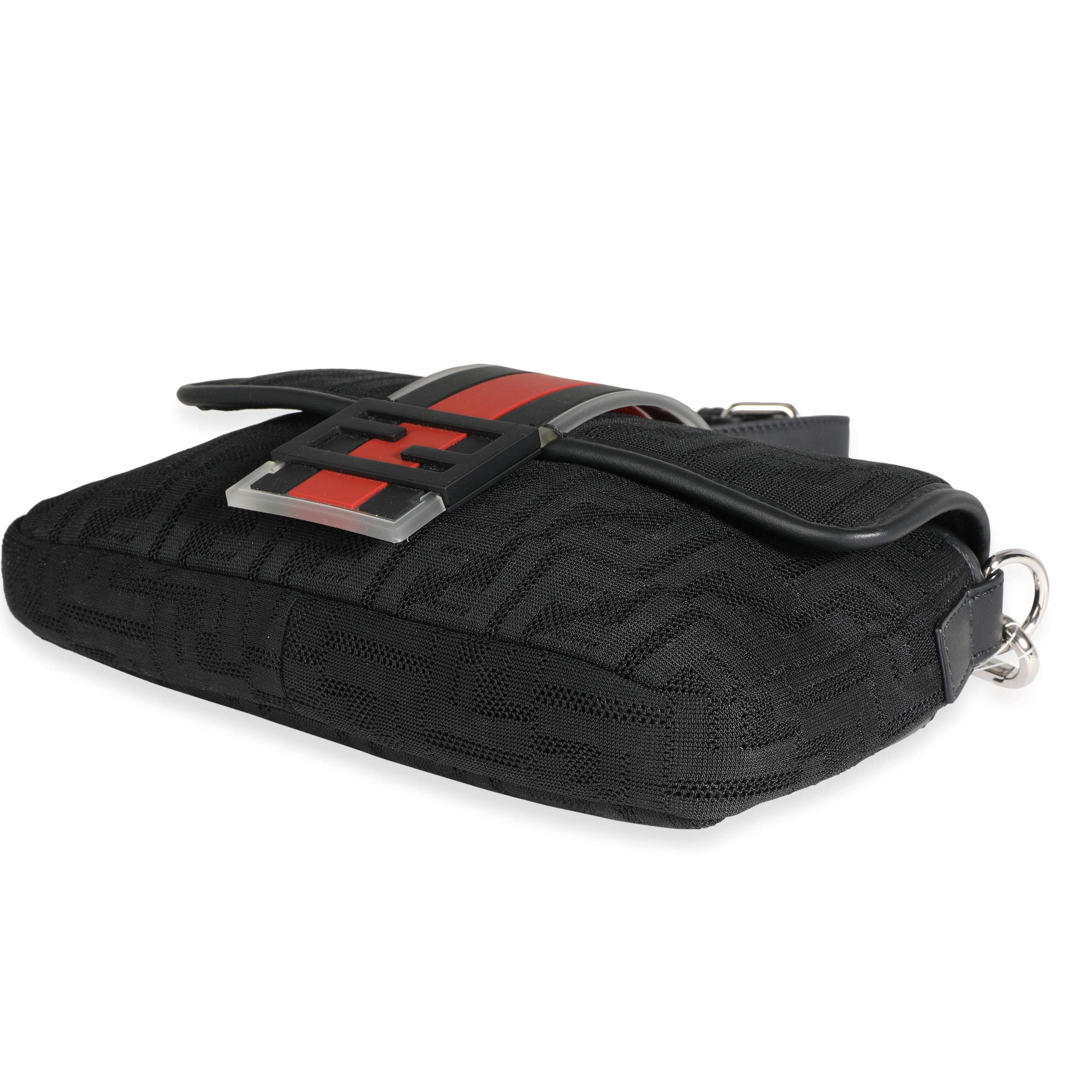 Fendi Black Neoprene & Leather Baguette Messenger Bag For Sale 1
