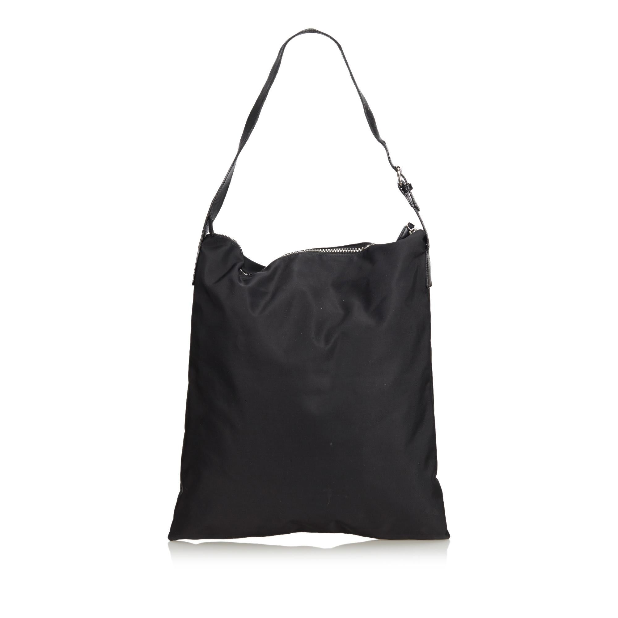 Fendi Black Nylon Tote Bag In Good Condition In Orlando, FL