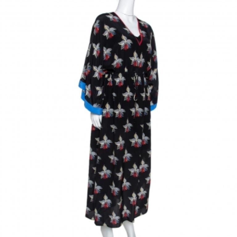 An elegant and urbane piece like this Fendi maxi kaftan deserves a special place in your wardrobe. A pretty number like this orchid-printed silk piece requires minimal efforts to look like a million bucks. Womanly and stylish, this black outfit is a