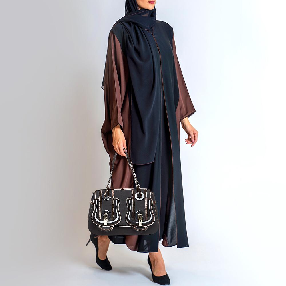 Fendi Black Patent Leather and Canvas B Shoulder Bag In Good Condition In Dubai, Al Qouz 2
