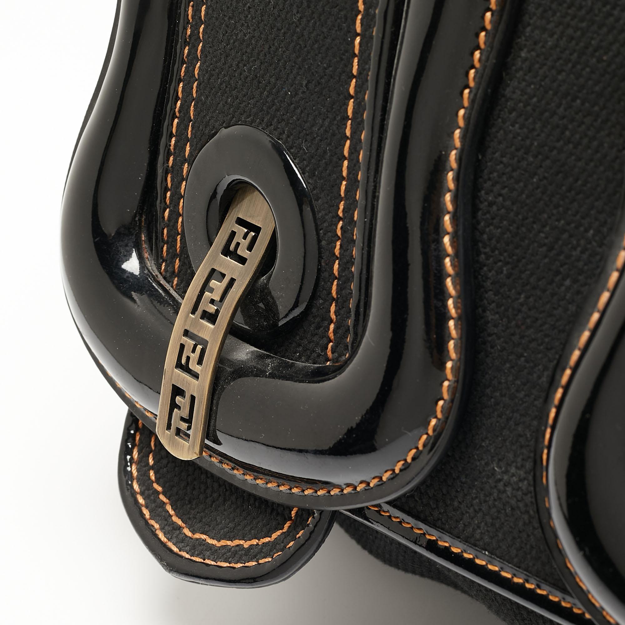 Fendi Black Patent Leather and Canvas B Shoulder Bag 2