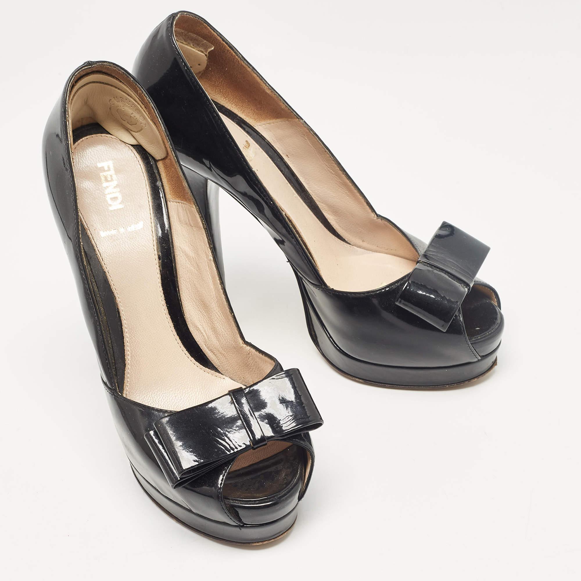 Women's Fendi Black Patent Leather Bow Peep Toe Platform Pumps Size 38 For Sale