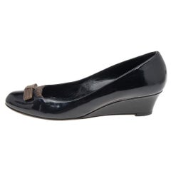Fendi Black Patent Leather Bow Pumps Size 38