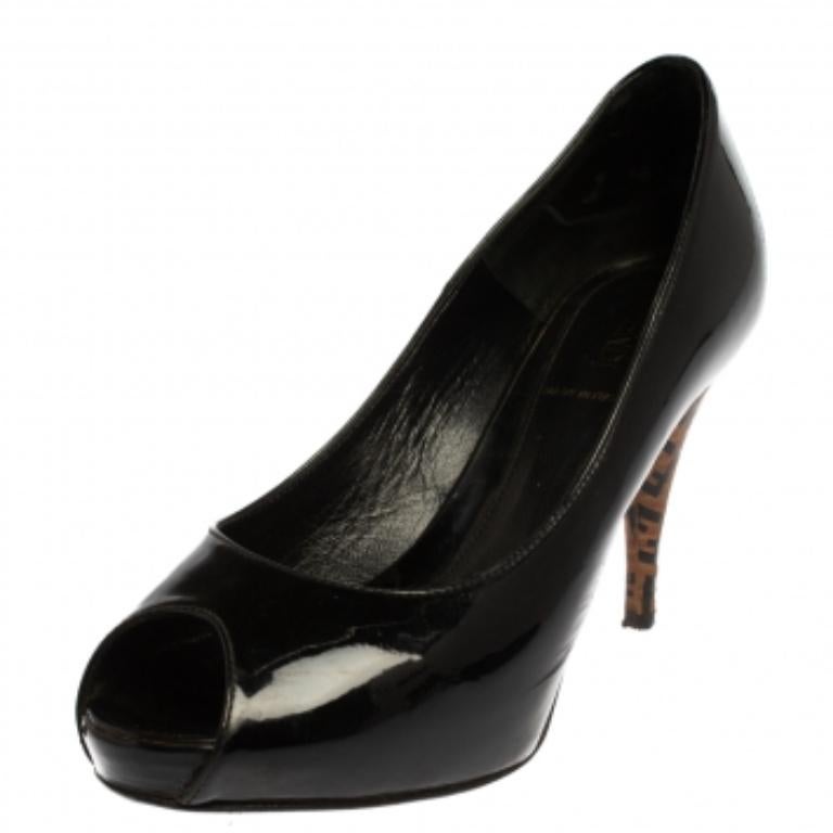 Women's Fendi Black Patent Leather Peep Toe Platform  Pumps Size 37.5 For Sale