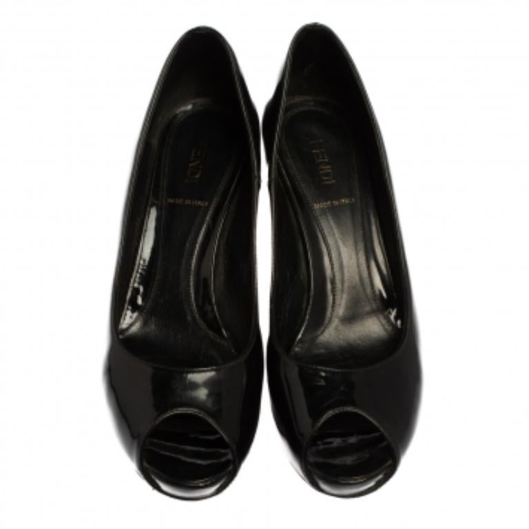 Fendi Black Patent Leather Peep Toe Platform  Pumps Size 37.5 For Sale 2