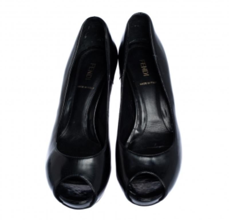 Women's Fendi Black Patent Leather Peep Toe Platform Pumps Size 39 For Sale
