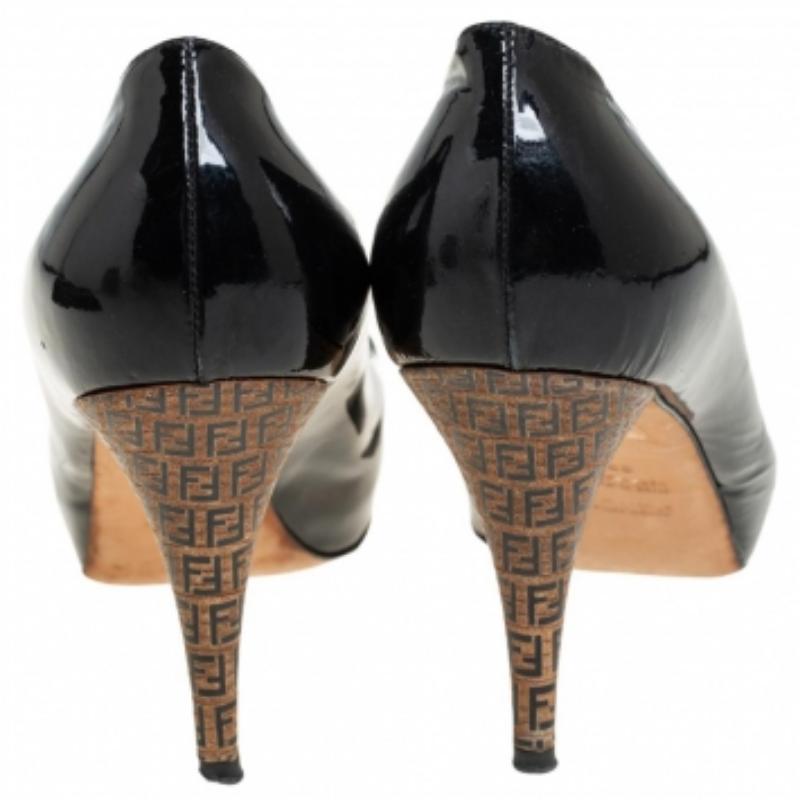 Women's Fendi Black Patent Leather  Platform  FF Superstar Pumps Size 39 For Sale
