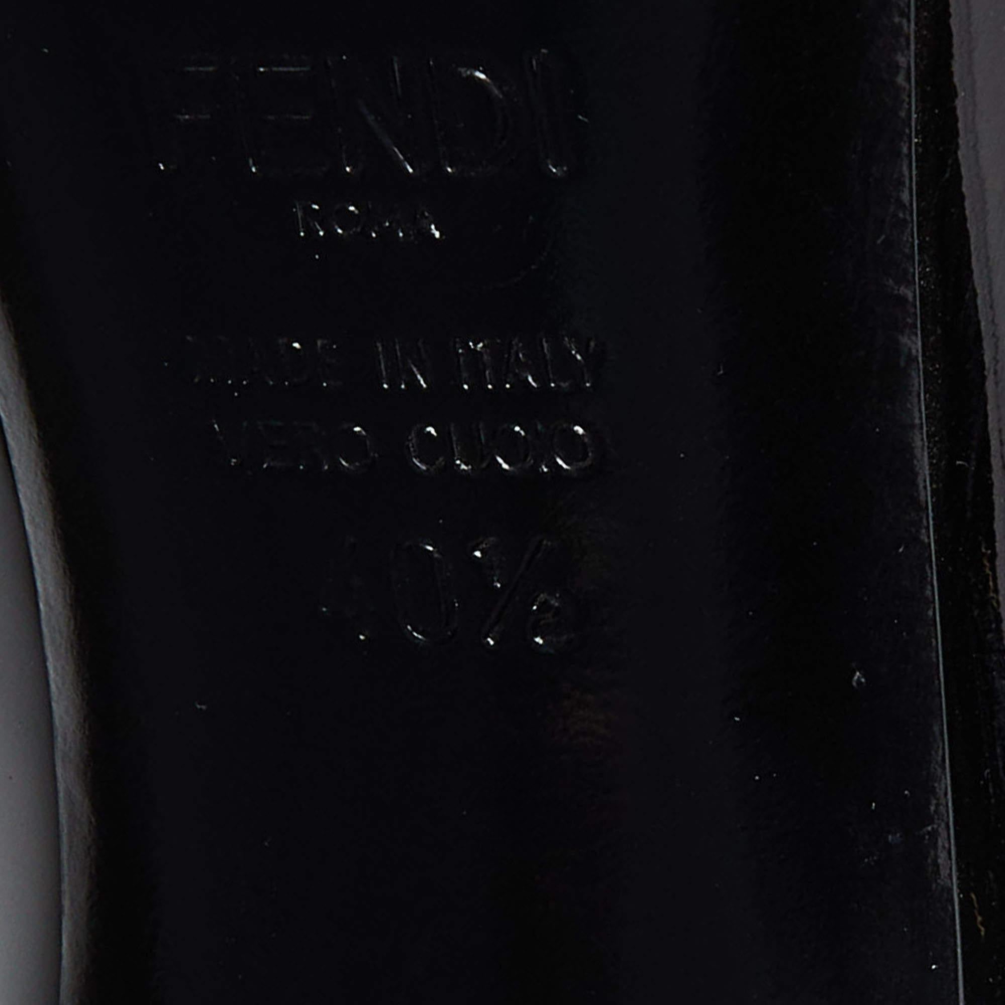 Fendi Black Patent Leather Pumps Size 40.5 For Sale 3