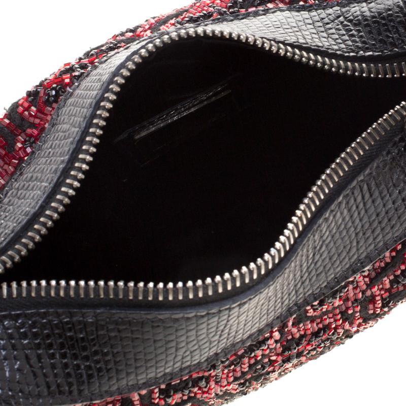 Fendi Black/Red Lizard Skin and Beaded Fabric Oyster Hobo In Good Condition In Dubai, Al Qouz 2