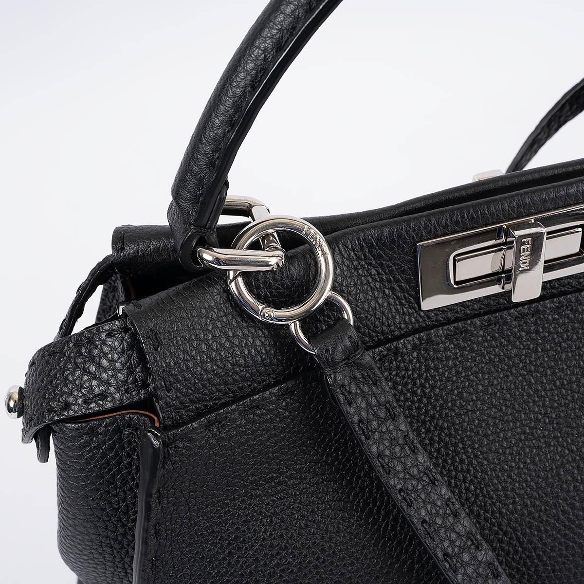 FENDI black Romano leather MEDIUM PEEKABOO ISEEU Shoulder Bag For Sale 2