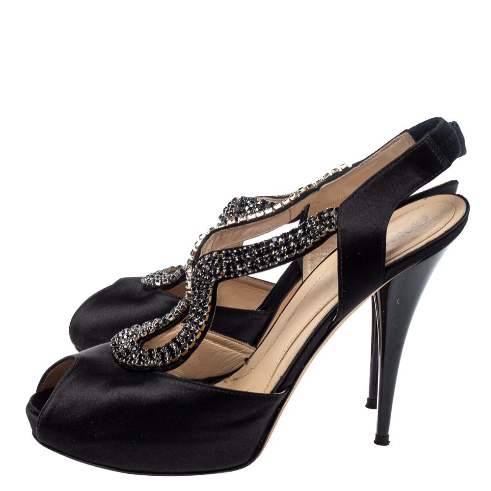 Women's Fendi Black Satin Crystal Embellished Slingback Platform Sandals Size 39 For Sale