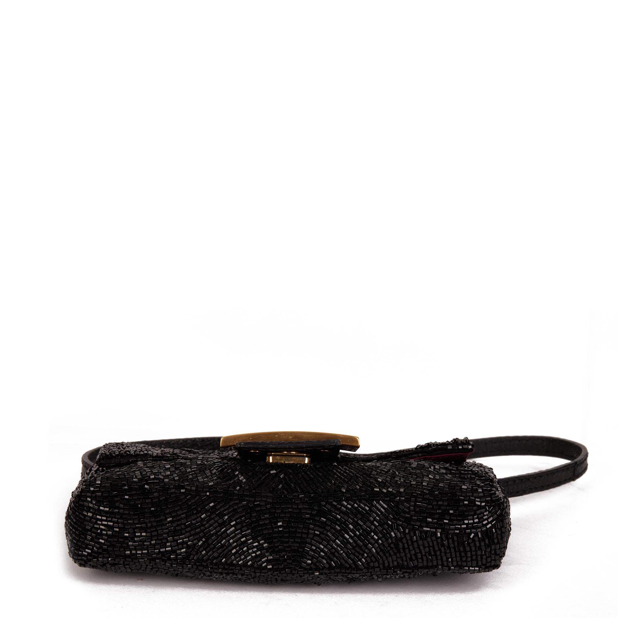 FENDI Black Sequin Embellishment & Lizard Leather Vintage Mini Baguette In Excellent Condition In Bishop's Stortford, Hertfordshire