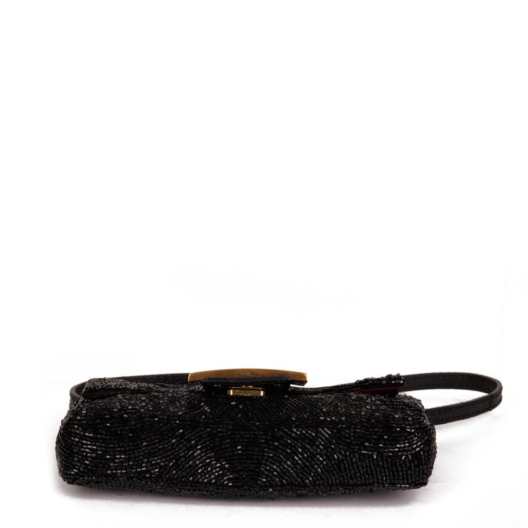 FENDI Black Sequin Embellishment & Lizard Leather Vintage Mini Baguette For Sale 2