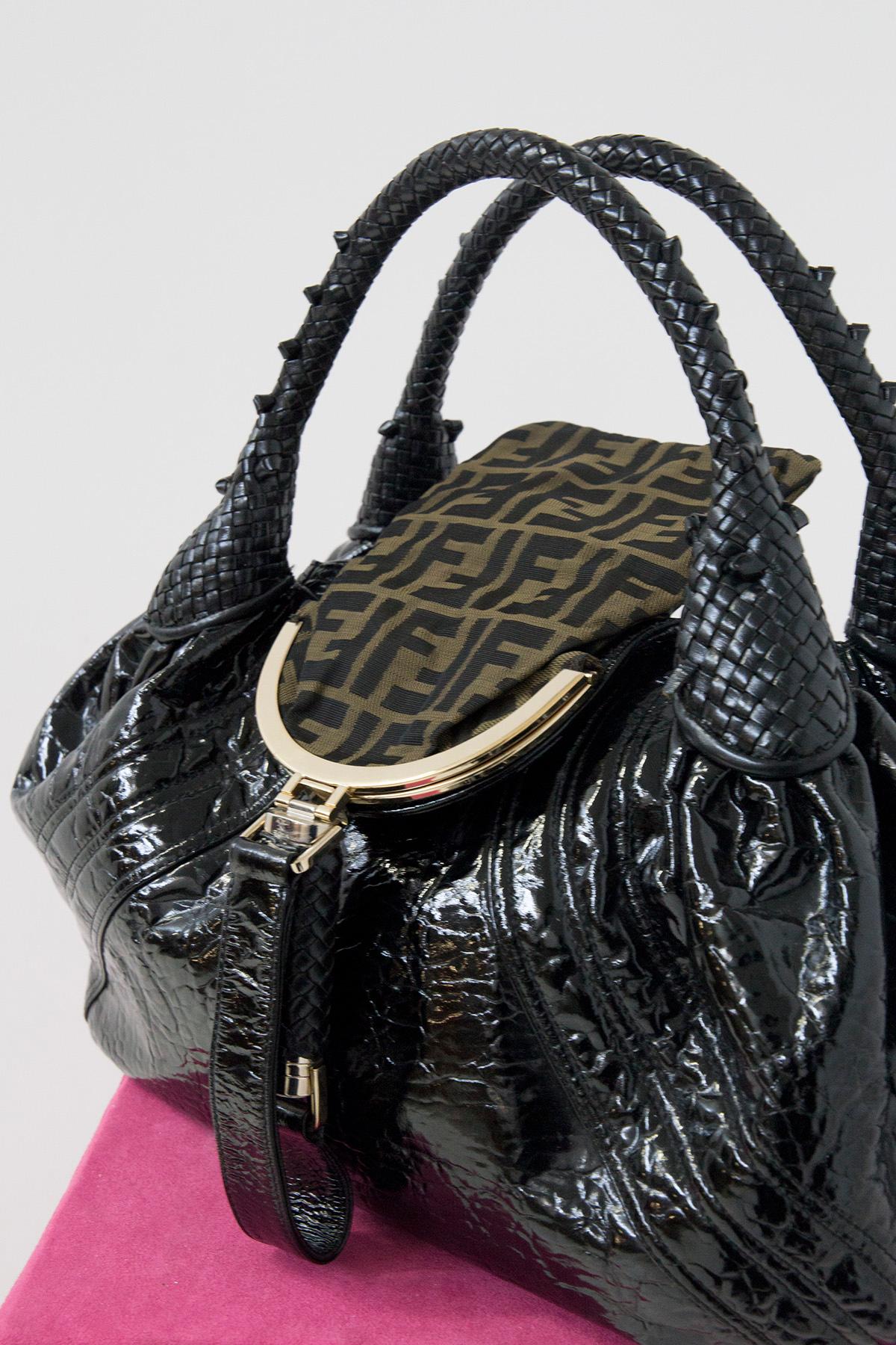 FENDI Black Shiny Leather Bag For Sale 7