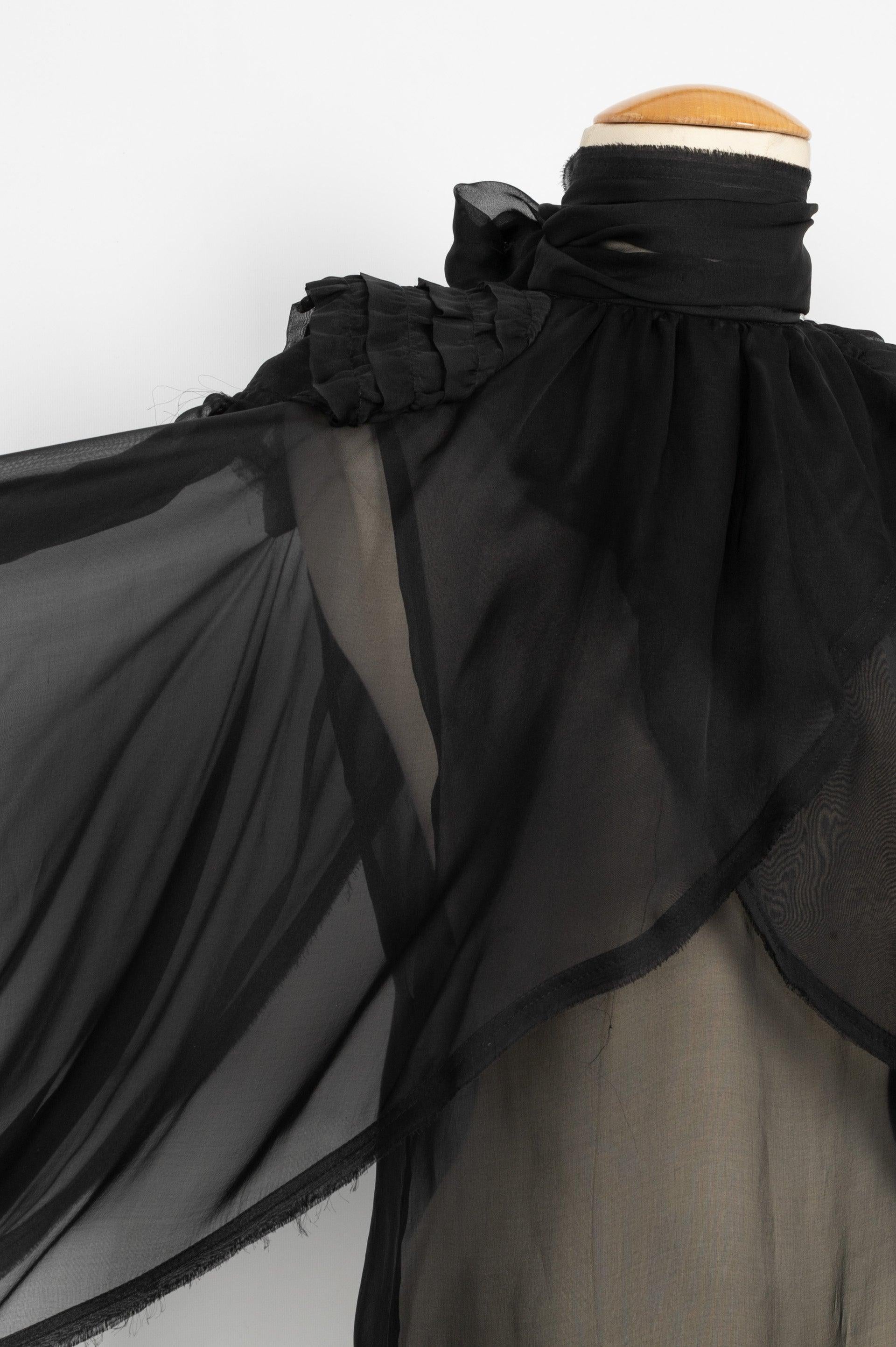 Chemisier en soie noire transparente de Fendi Pour femmes en vente