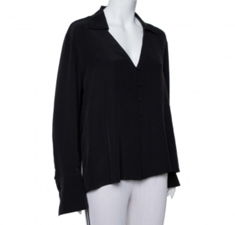 Fendi Black Silk V Neck Collared Button Front Shirt L In Good Condition For Sale In Dubai, Al Qouz 2