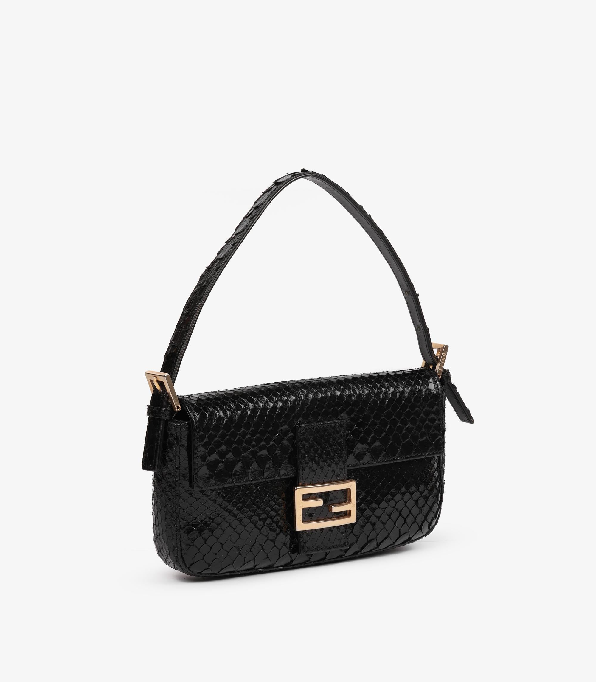 Bolso vintage Fendi de piel de serpiente negra Negro en venta
