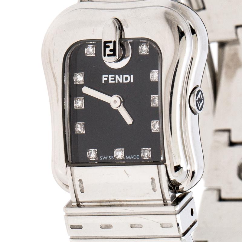 This wristwatch from Fendi is here to remind you that you deserve only the best. Swiss made and created from stainless steel, this watch flaunts a buckle-like case with their Selleria stitch and a link bracelet. It follows a quartz movement and has