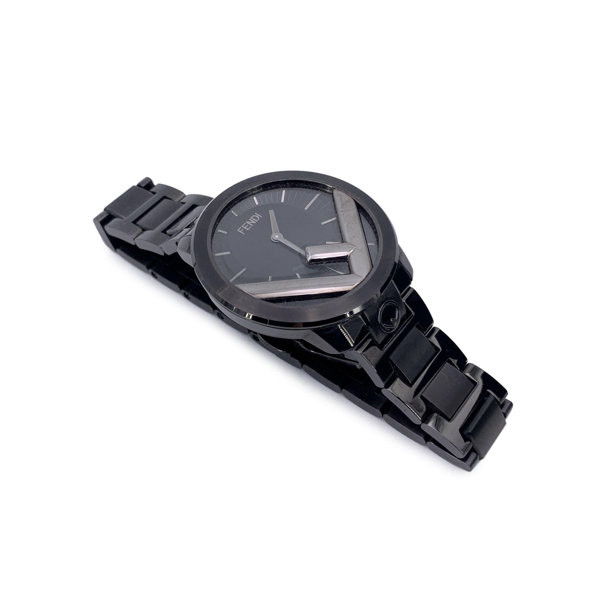 Women's or Men's Fendi Black Stainless Steel Run Away 71000L Quartz Watch For Sale