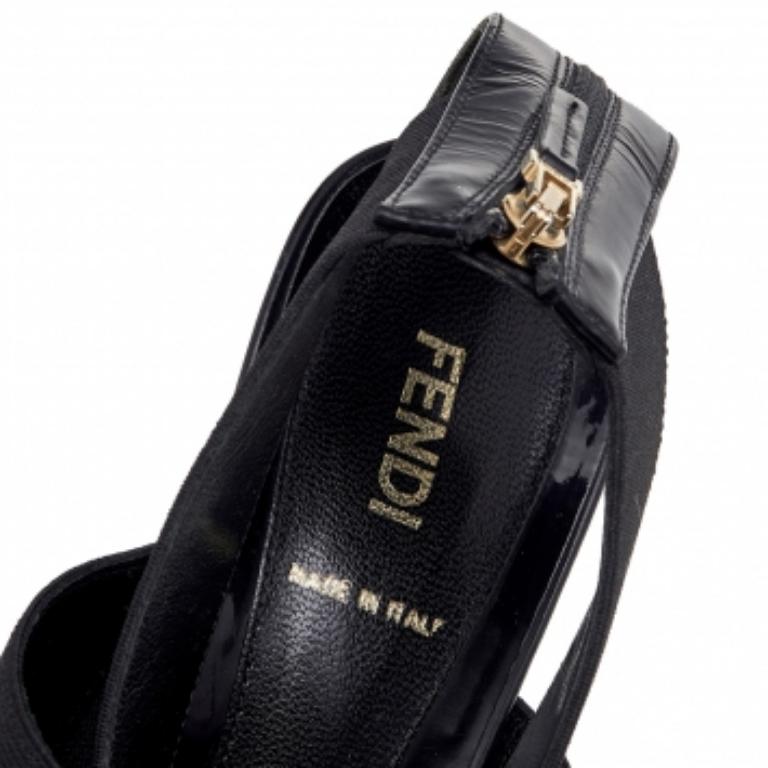 Fendi - Sandales à brides en cuir et élastique noir - Taille 39 en vente 4