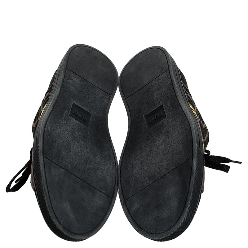 Fendi Black Stretch Knit Fabric And Canvas Low Top Sneakers Size 46 In Excellent Condition In Dubai, Al Qouz 2