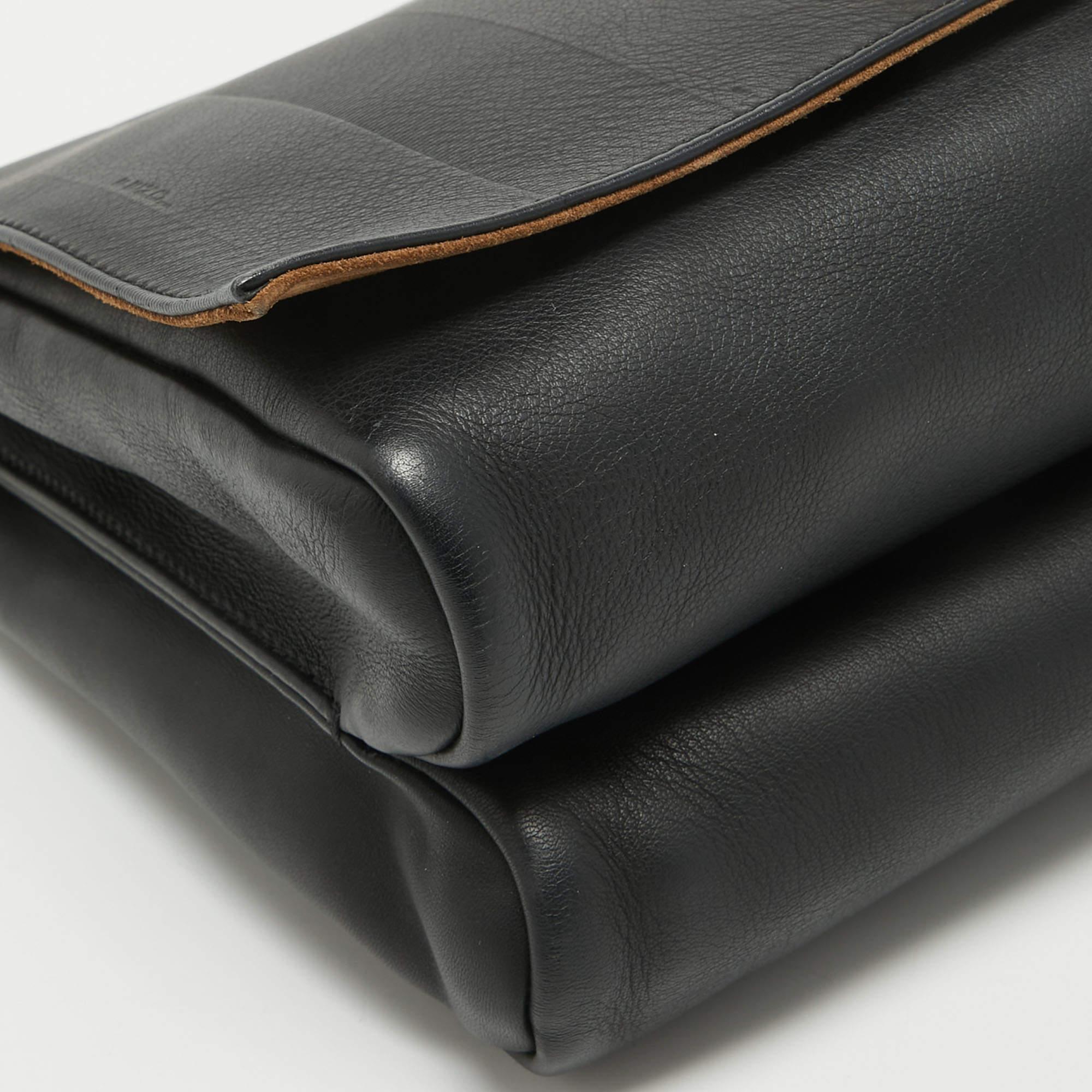 Fendi Black Stripe Embossed Leather Large Claudia Shoulder Bag For Sale 4