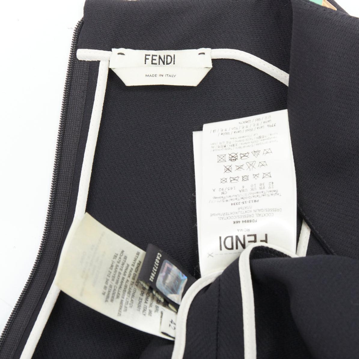FENDI vestido negro con tachuelas, escote de pedrería y bolsillos de parche de cuero IT42 M en venta 3