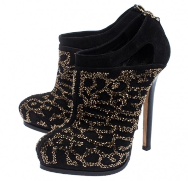 Noir Fendi - Bottines en daim noir à plateforme ornée de cristaux - Taille 37 en vente