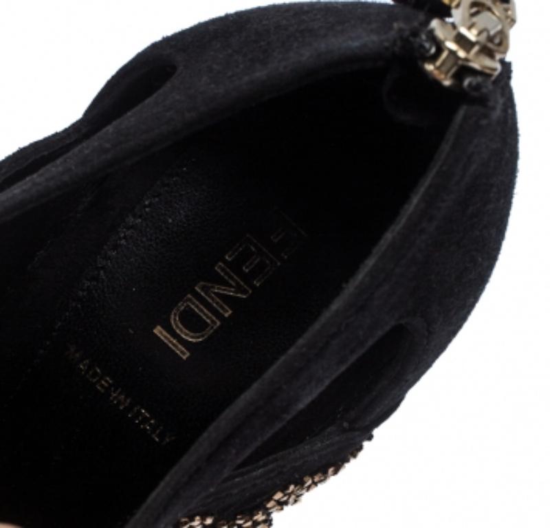 Fendi - Bottines en daim noir à plateforme ornée de cristaux - Taille 37 en vente 2