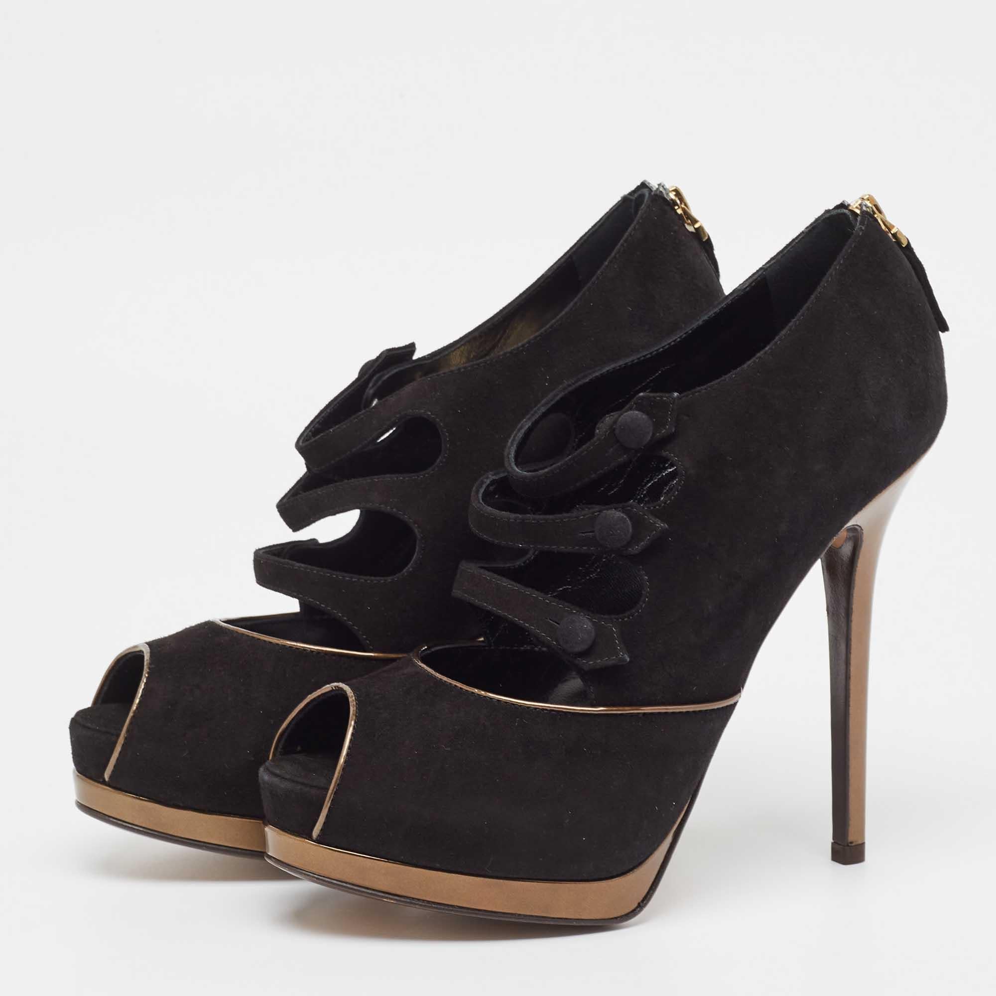 Eleganza e femminilità, queste décolleté hanno una silhouette chic e un design accattivante. Potete indossare queste décolleté per un look elegante.
