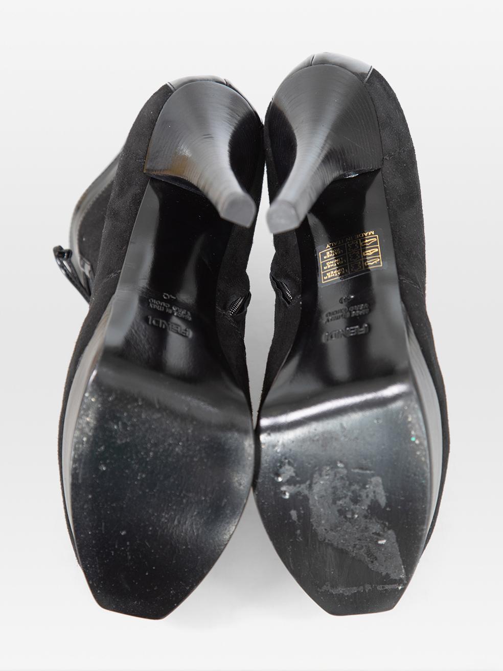 Fendi - Bottes à talons en daim noir avec plateforme - Taille IT 40 Bon état - En vente à London, GB
