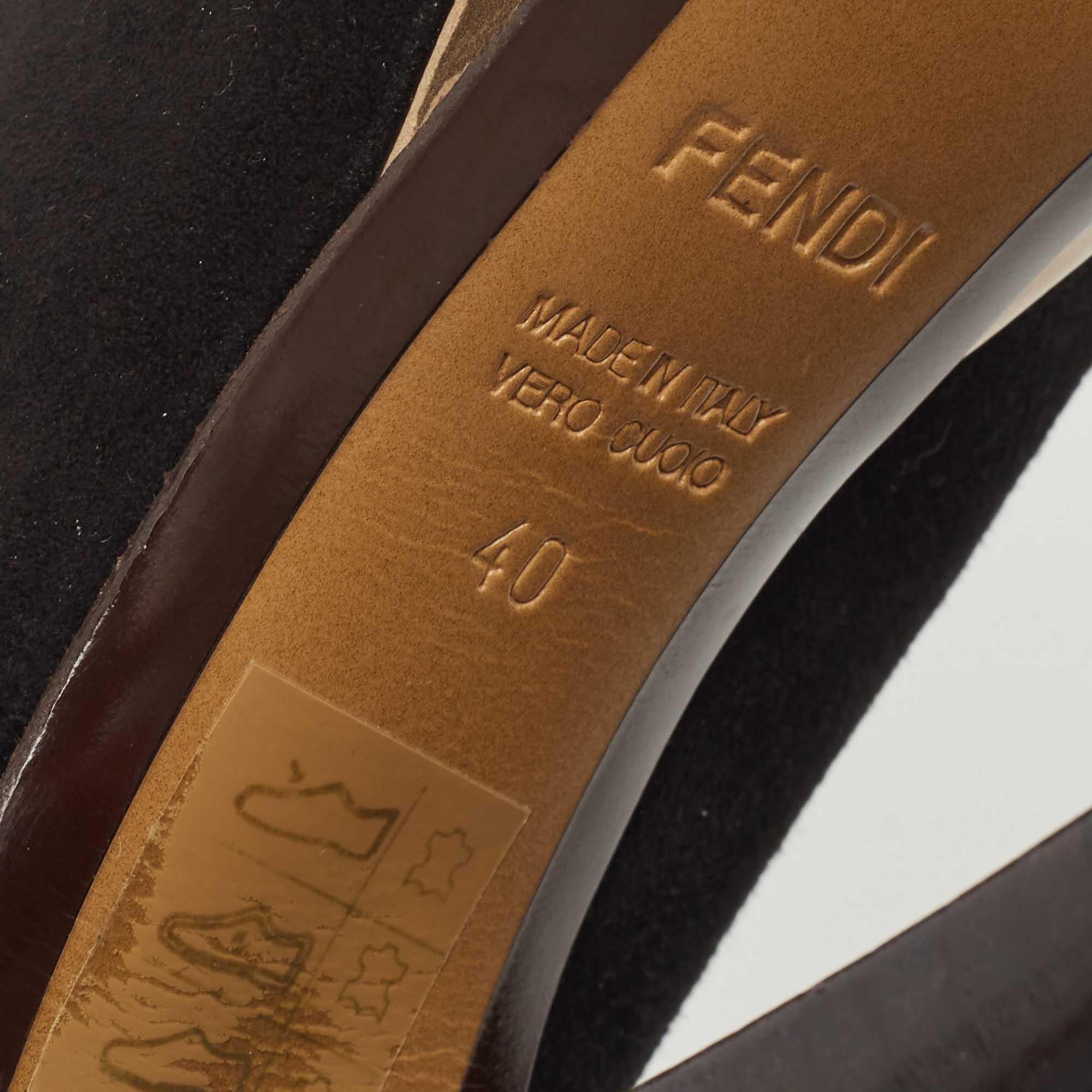 Fendi Black Suede Round Toe Pumps Size 40 For Sale 4