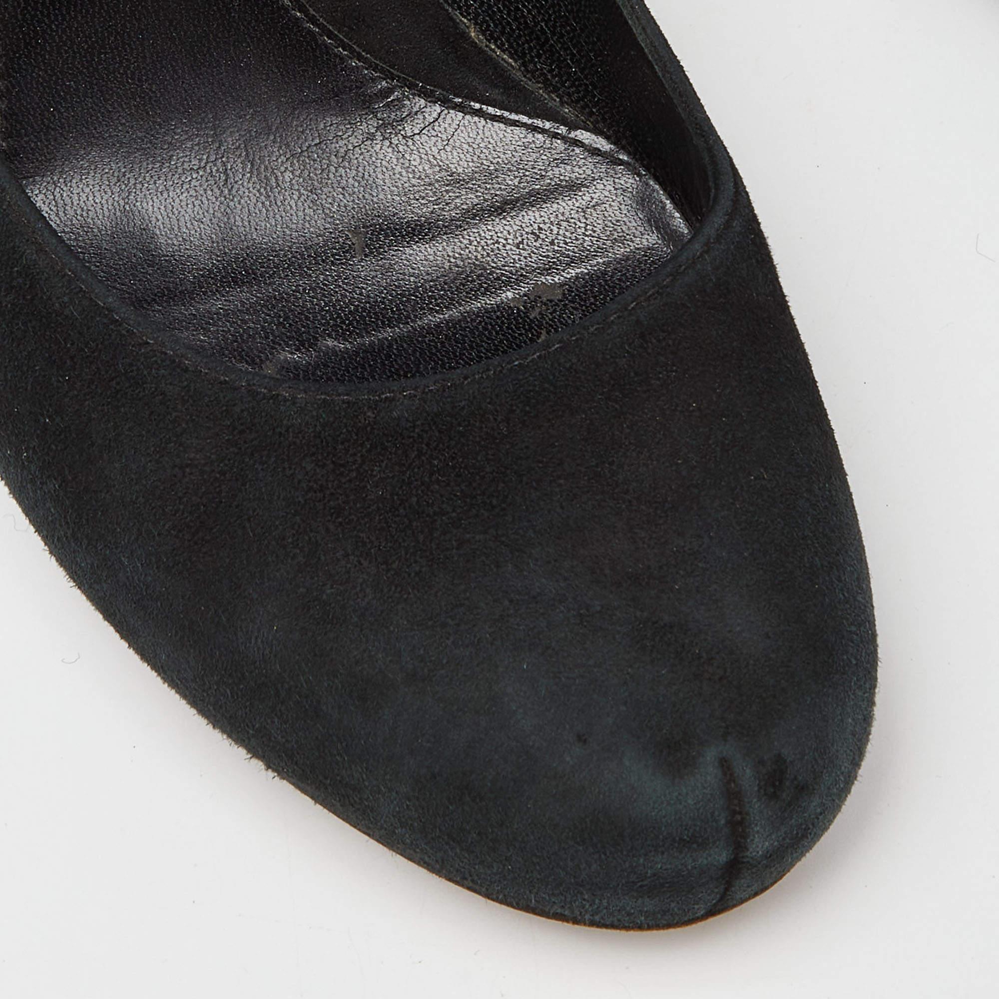 Fendi - Escarpins en daim noir à talon Zucca - Taille 37 en vente 3