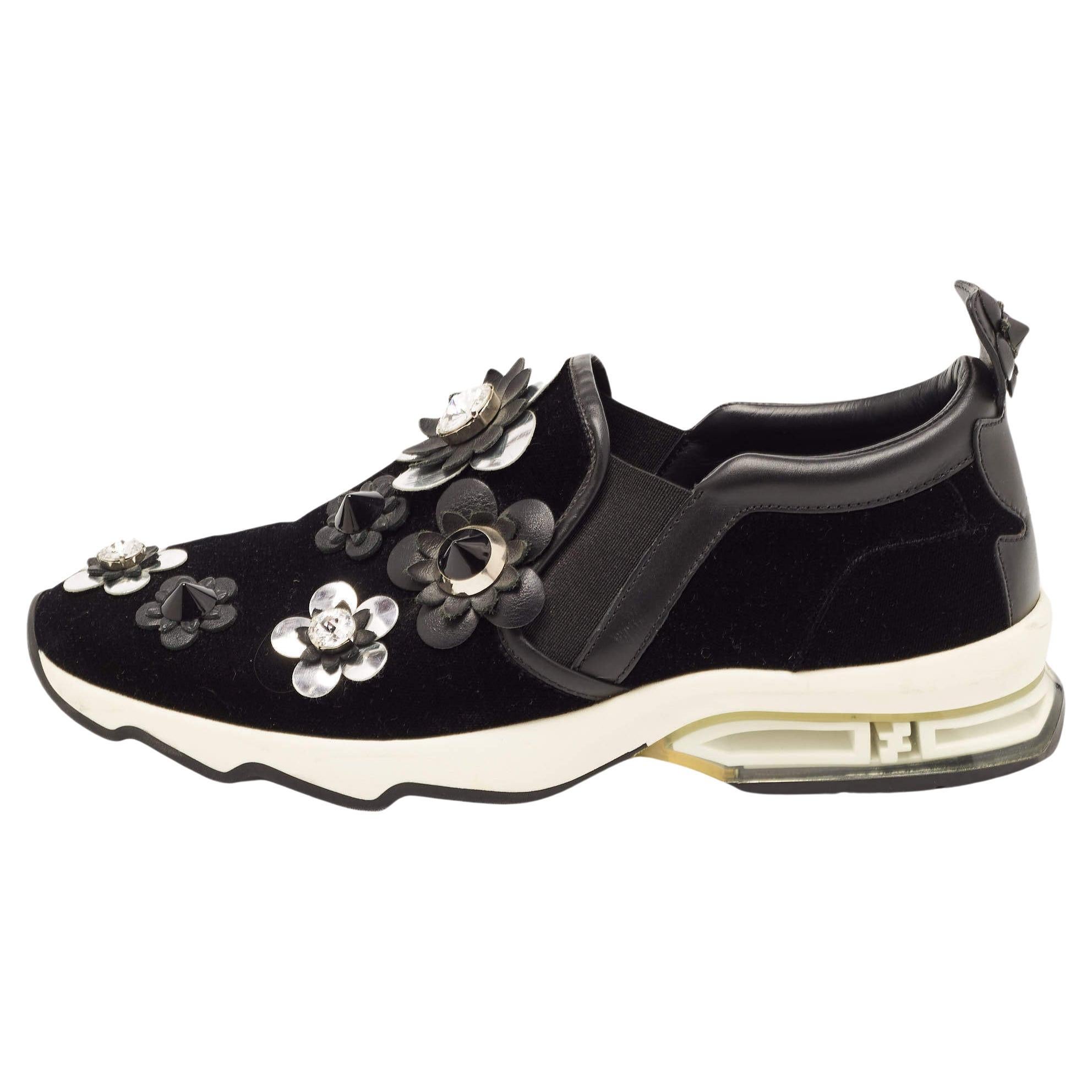 Fendi Black Velvet and Leather Flowerland Slip On Sneakers Size 39 For Sale