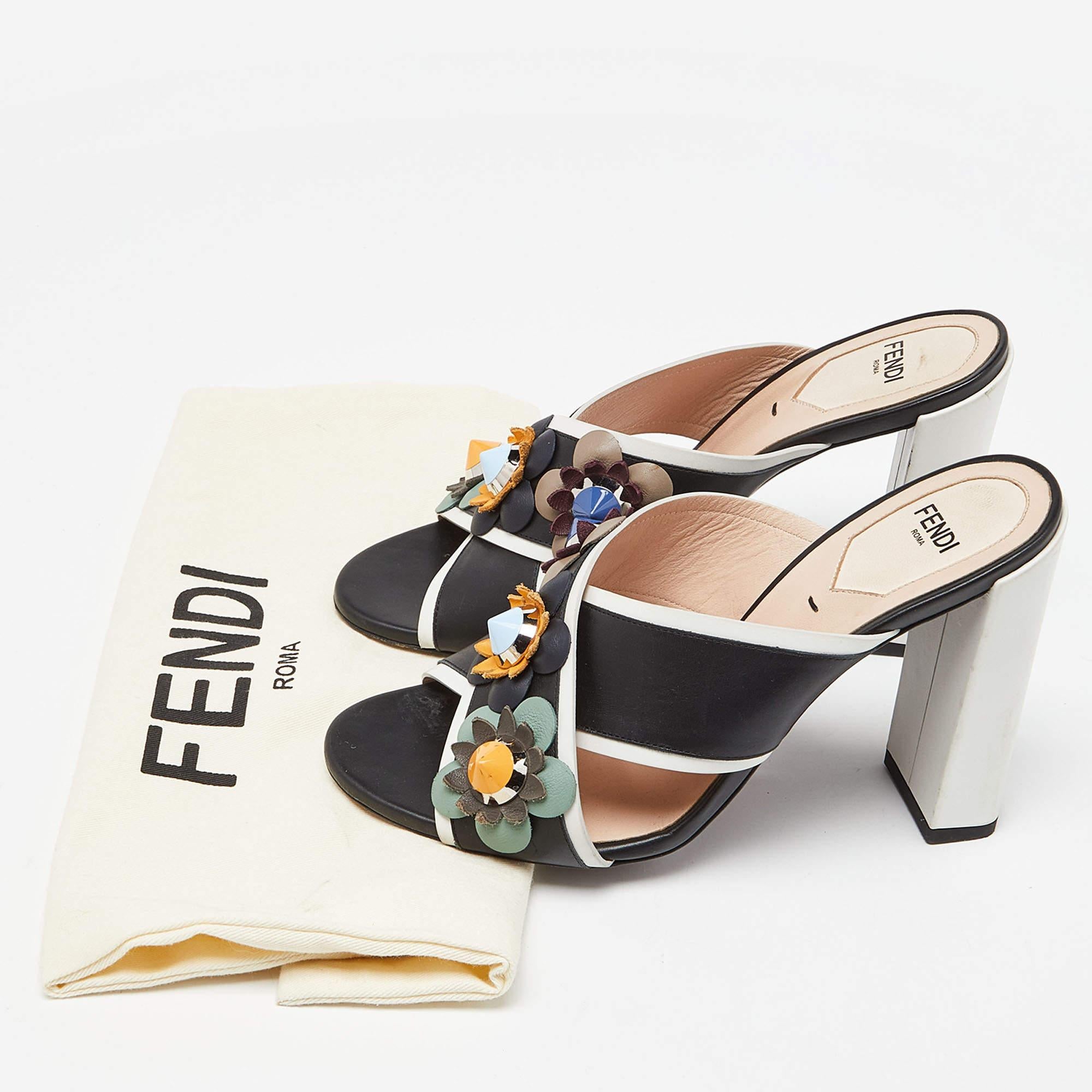 Fendi Black/White Leather Embellished Flowerland Slide Sandals Size 37 4