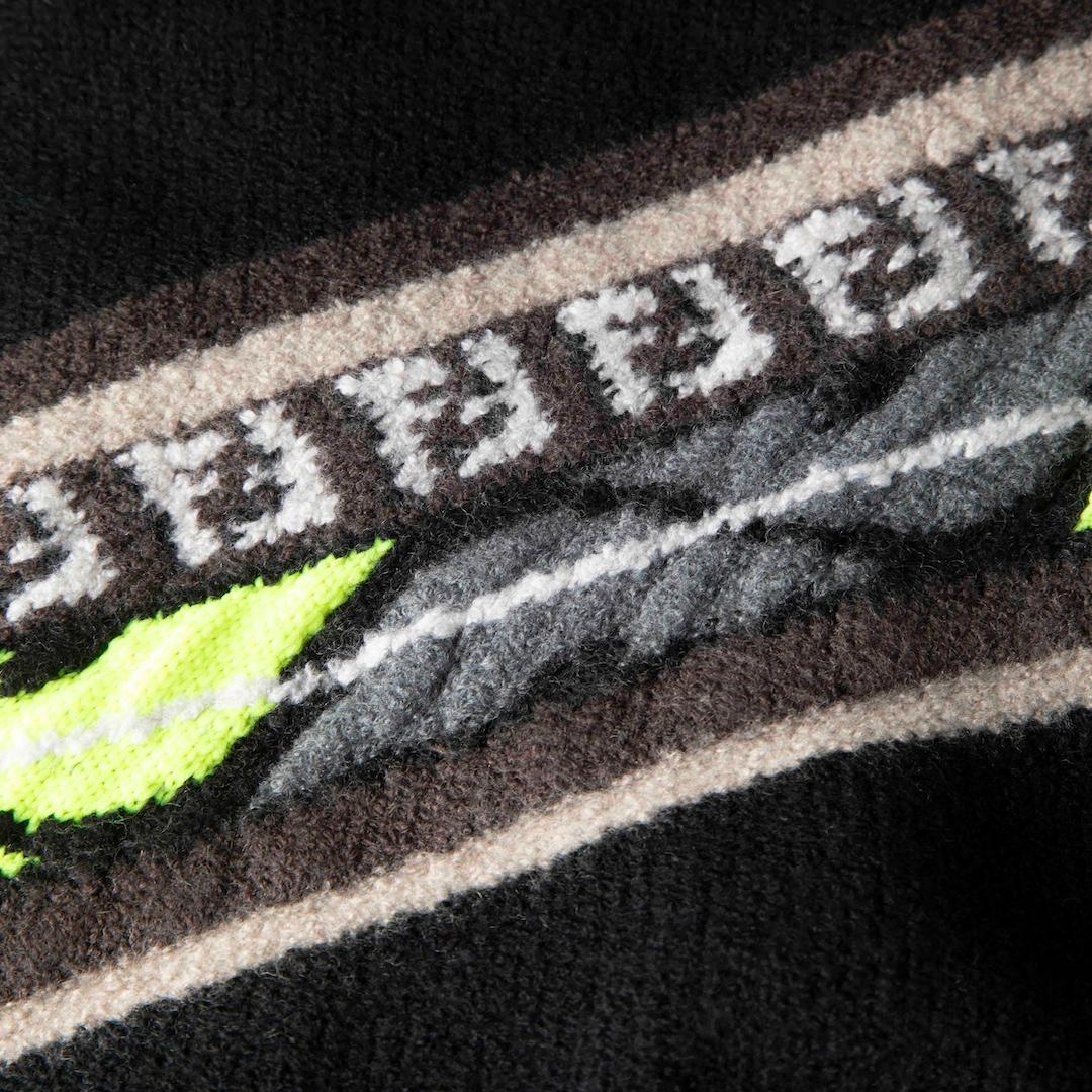 Pull en laine noire avec logo FF tricoté par Fendi Taille 4XL Bon état - En vente à London, GB