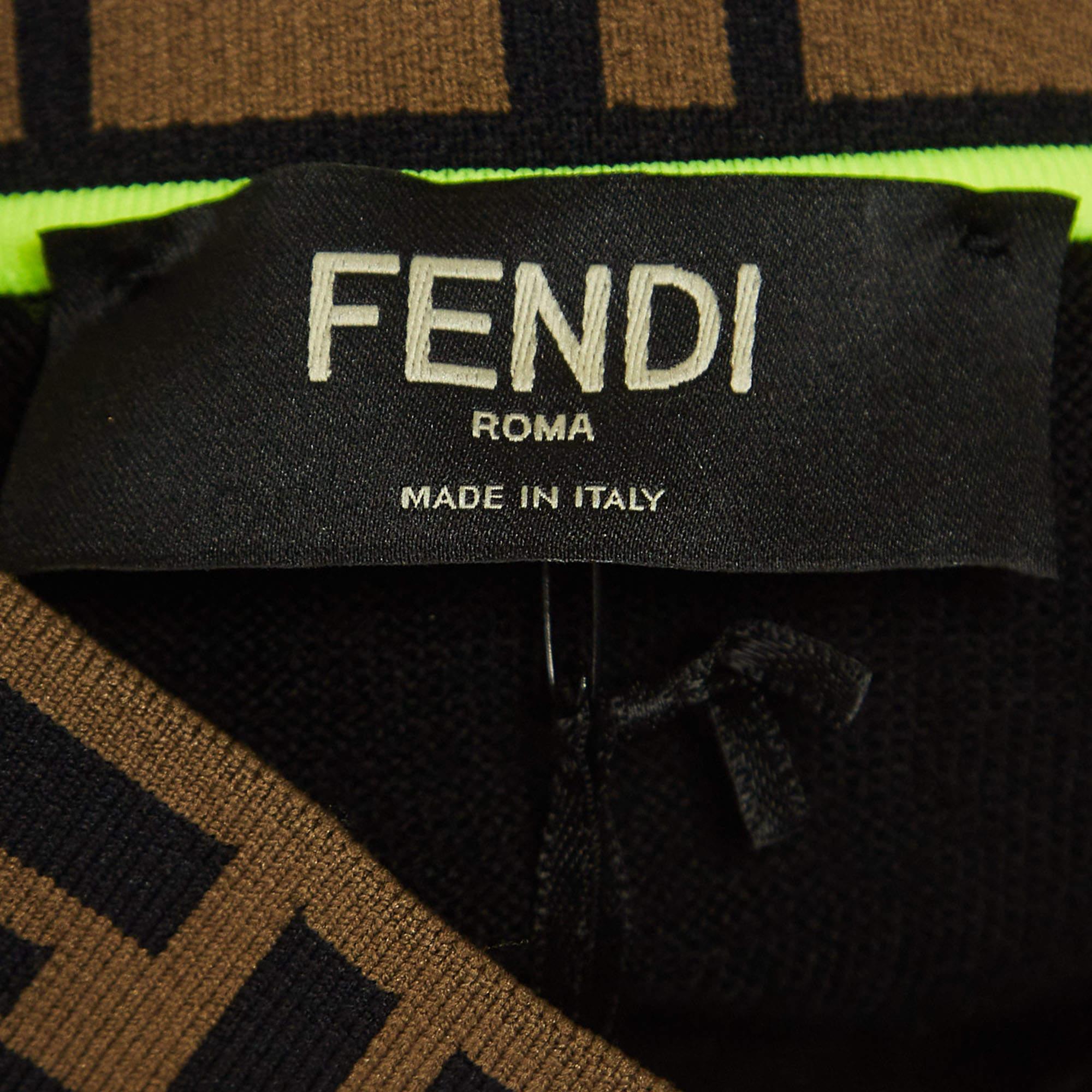 Fendi Black Wool Logo Neck Detail Jumper M For Sale 1