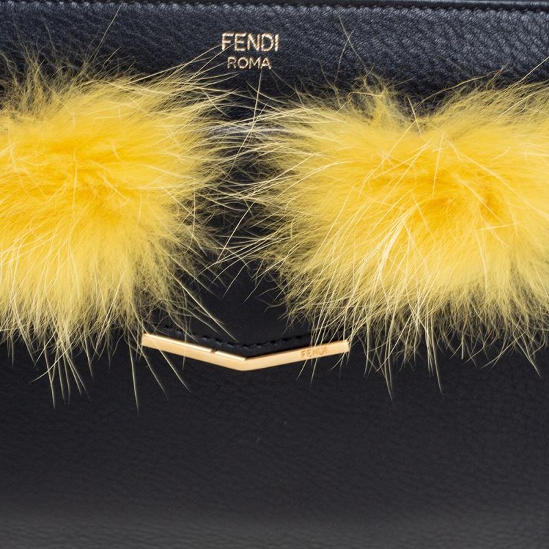 Fendi Monster-Clutch aus schwarzem/gelbem Leder 4