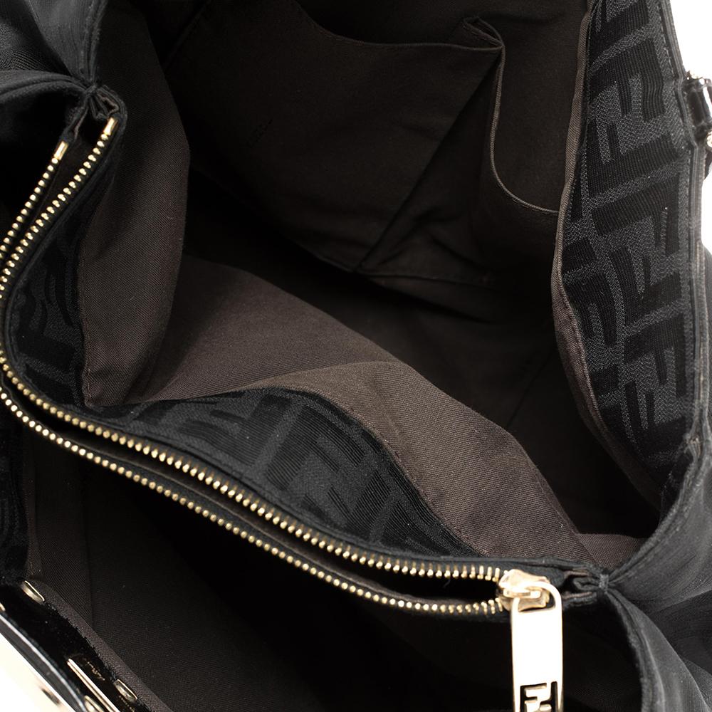 Fendi Black Zucca Canvas and Patent Leather Large Mia Shoulder Bag 5