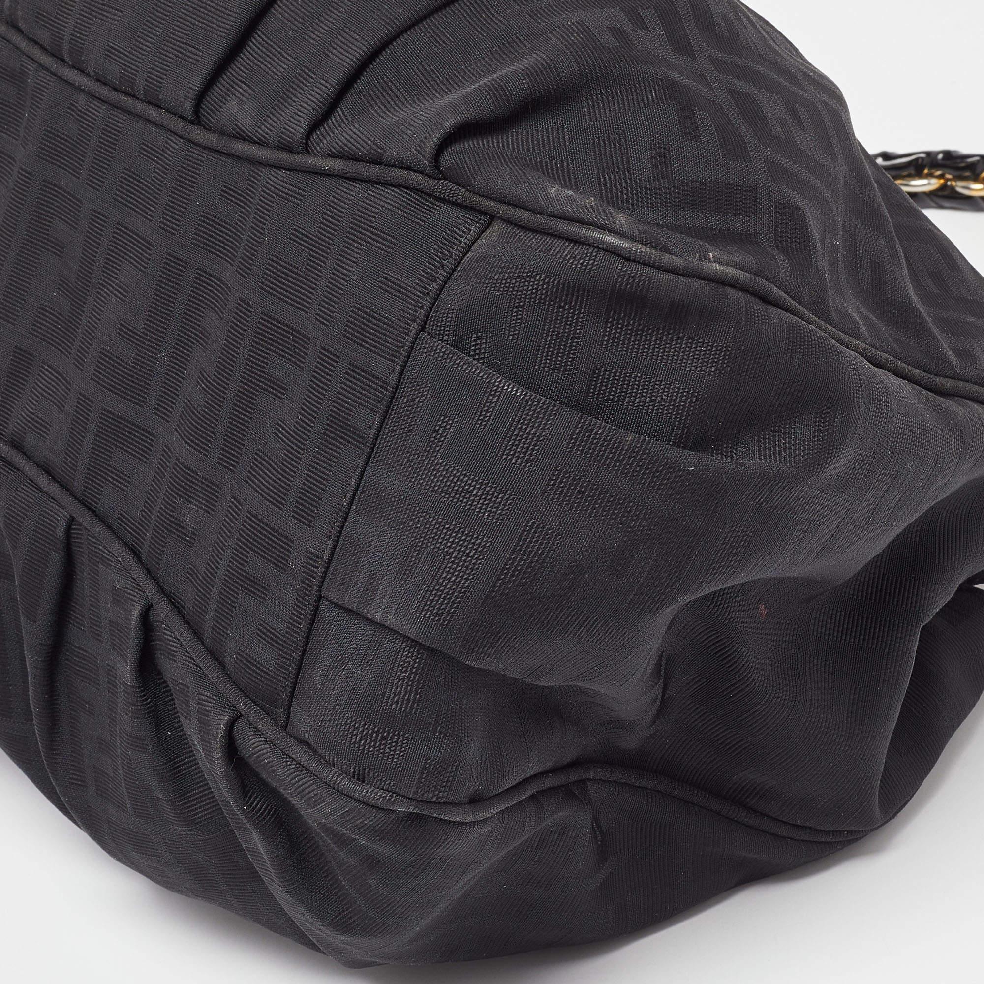 Fendi Black Zucca Canvas and Patent Leather Mia Shoulder Bag For Sale 7