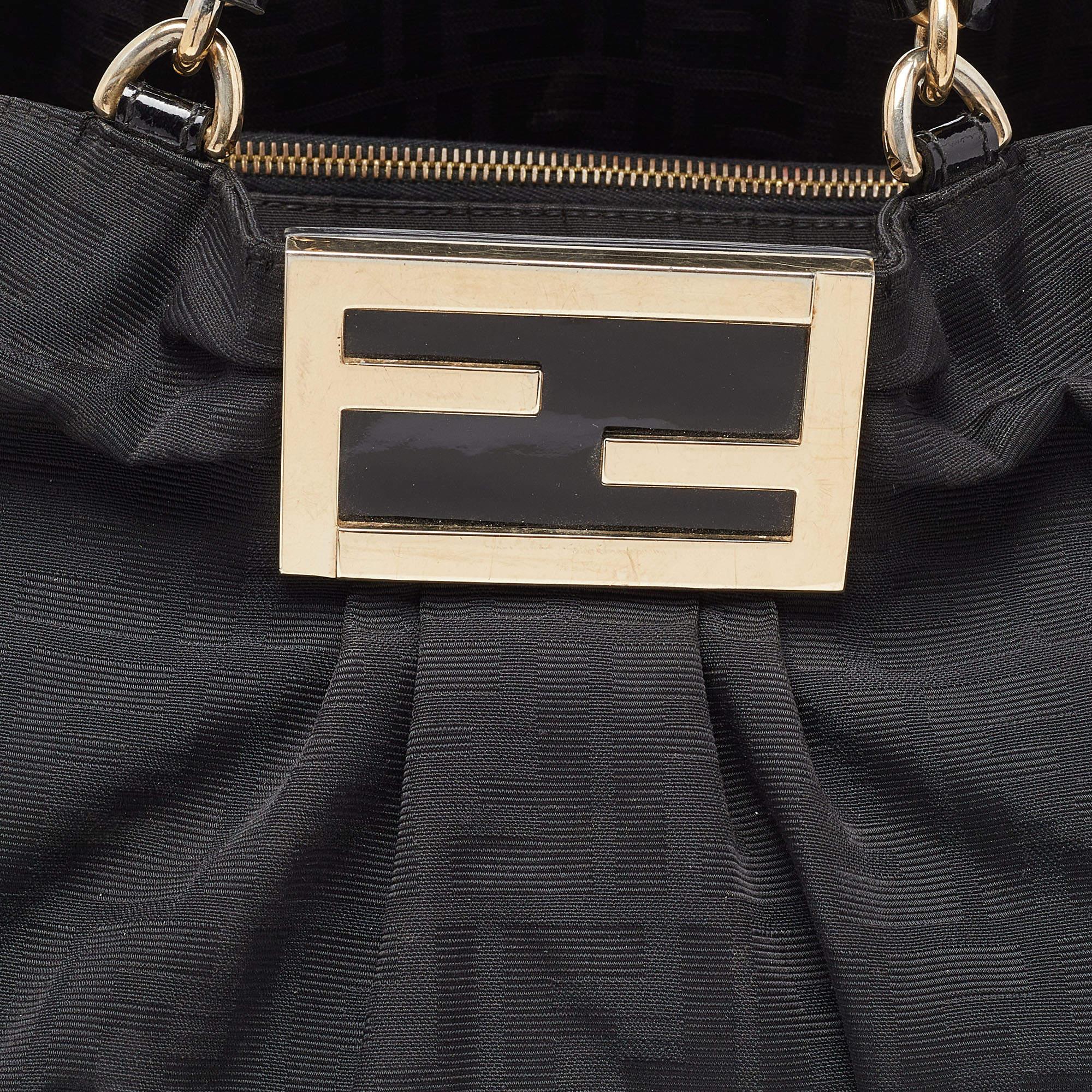 Fendi Black Zucca Canvas and Patent Leather Mia Shoulder Bag For Sale 9