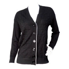 Fendi Cardigan Monogram Nero con Fodera Bianca