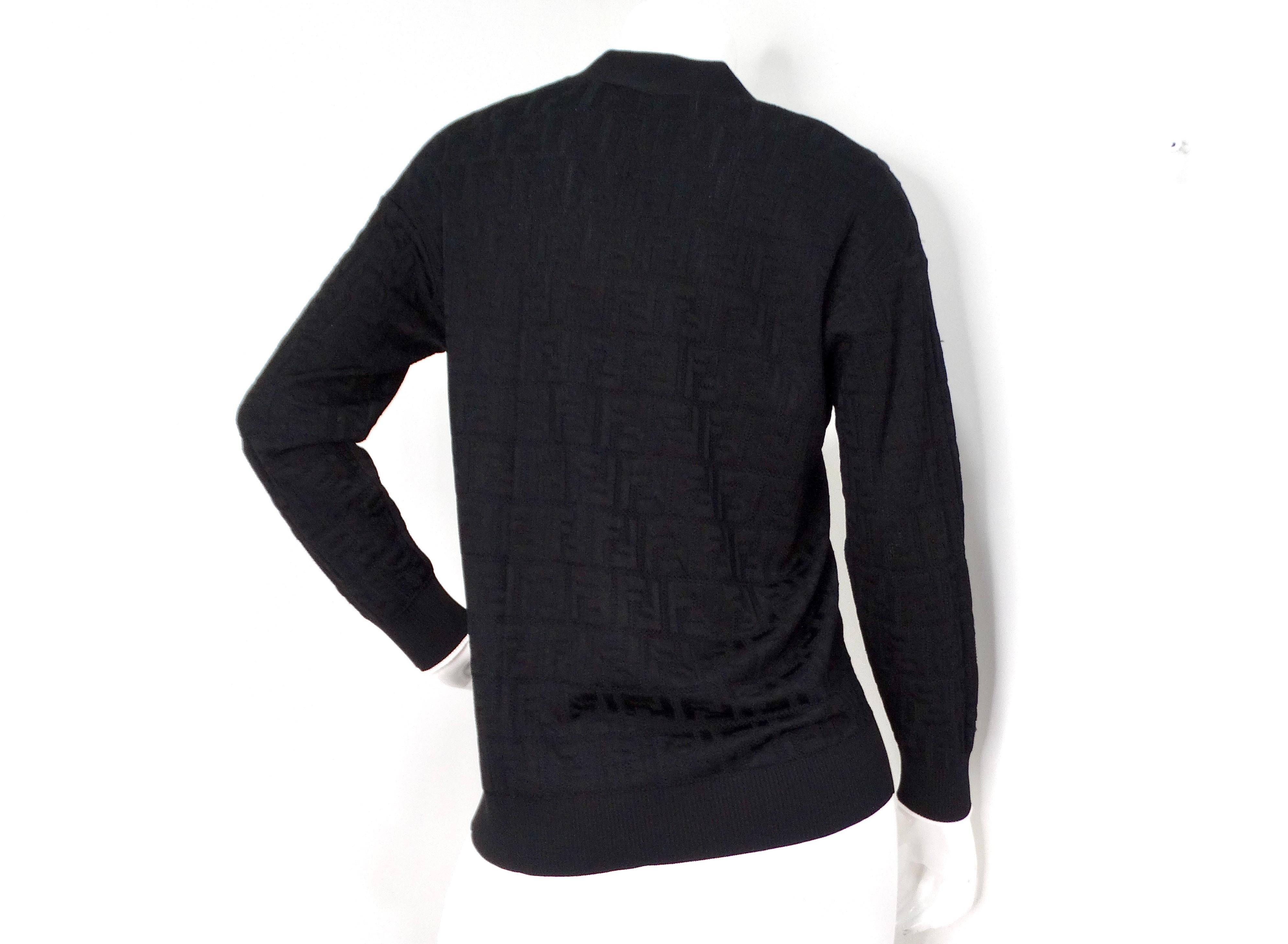 Fendi Schwarzer Zucca Monogram Strickcardigan mit V-Ausschnitt im Angebot 2