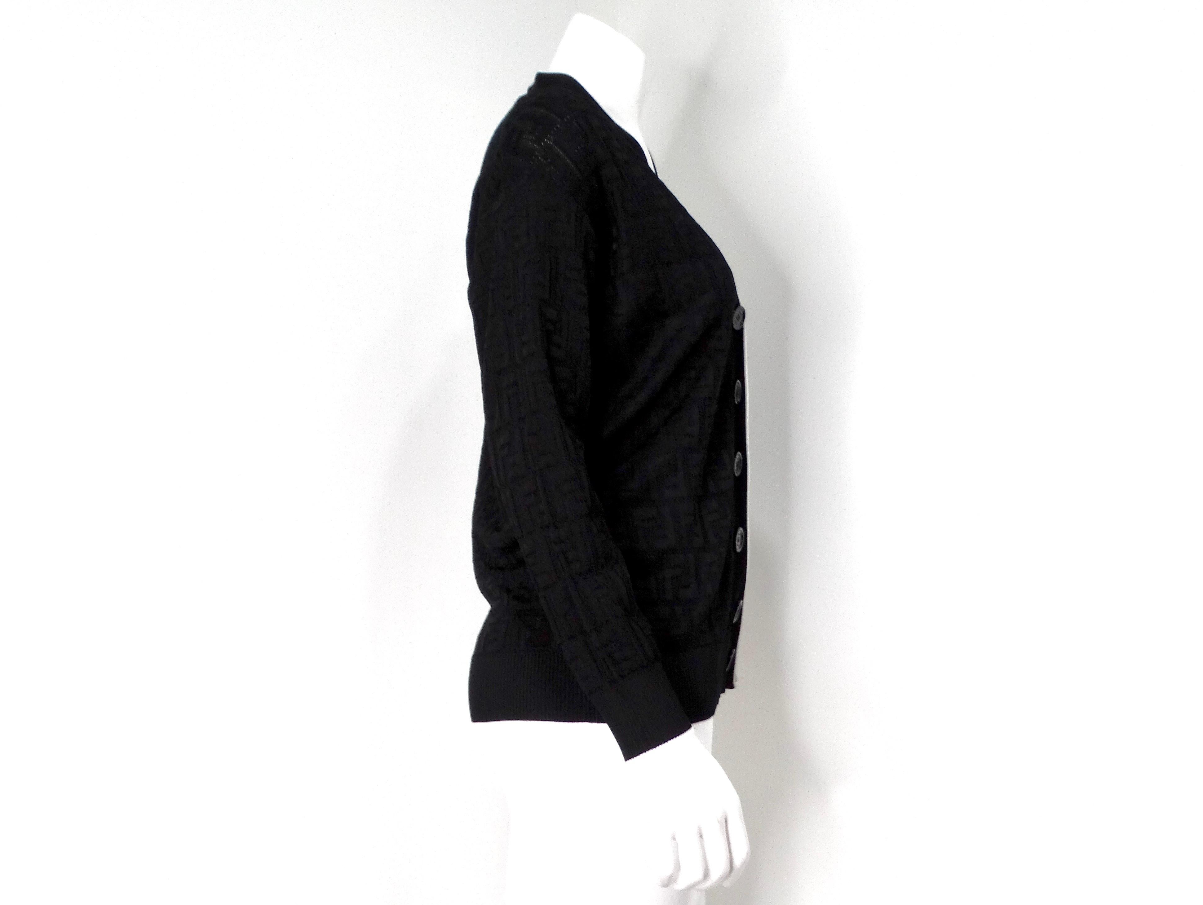 Fendi Schwarzer Zucca Monogram Strickcardigan mit V-Ausschnitt im Angebot 3