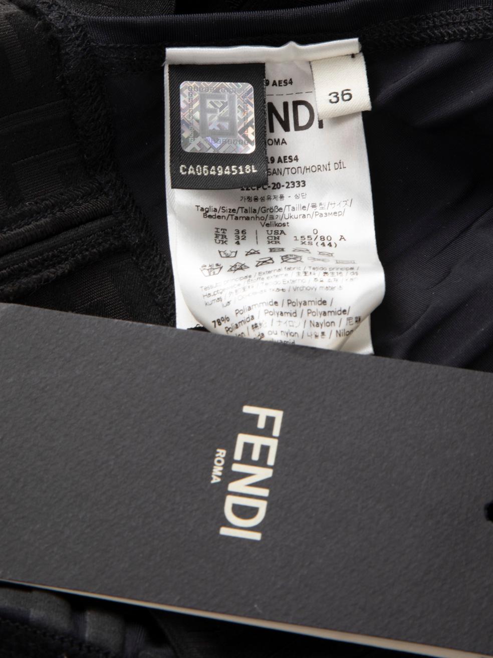 Fendi Soutien-gorge de sport noir imprimé Zucca Taille XXS Pour femmes en vente