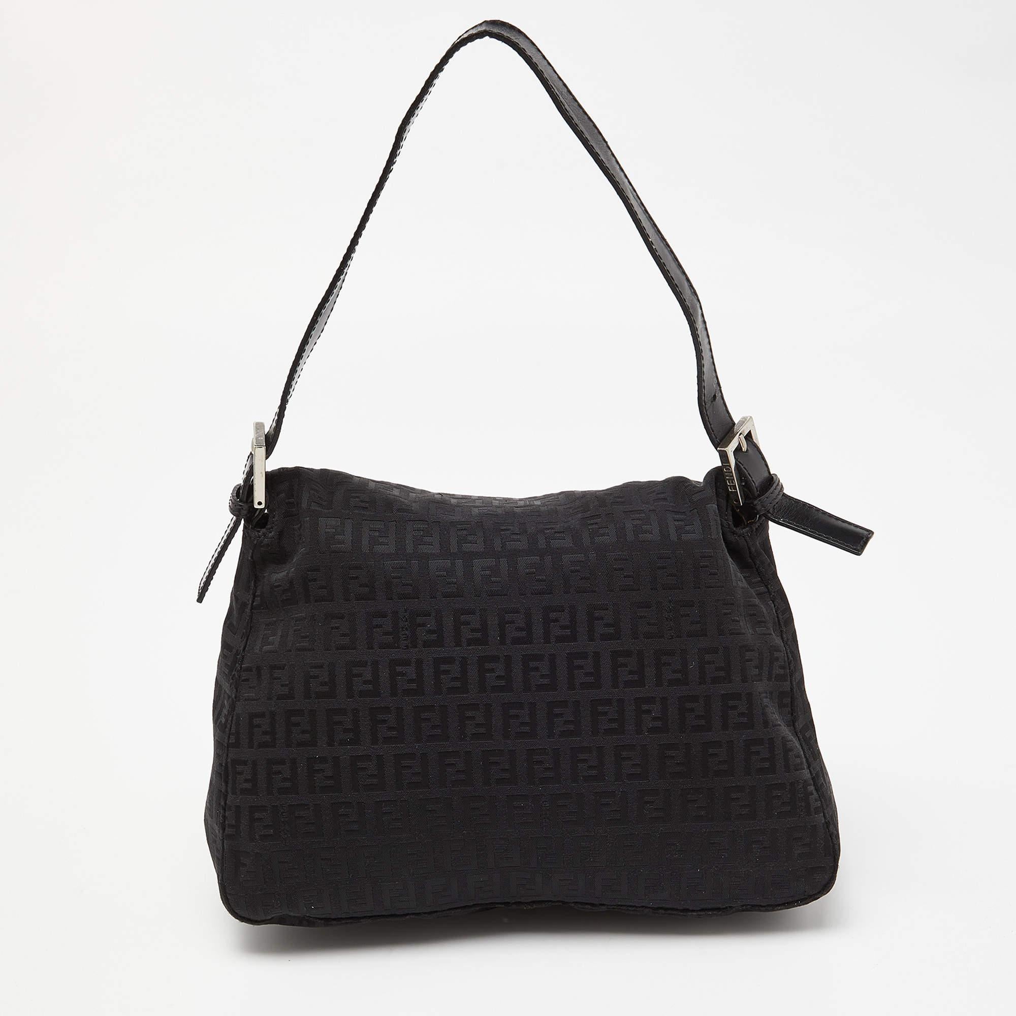 Fendi Black Zucchino Canvas and Leather Mama Baguette Bag In Fair Condition In Dubai, Al Qouz 2