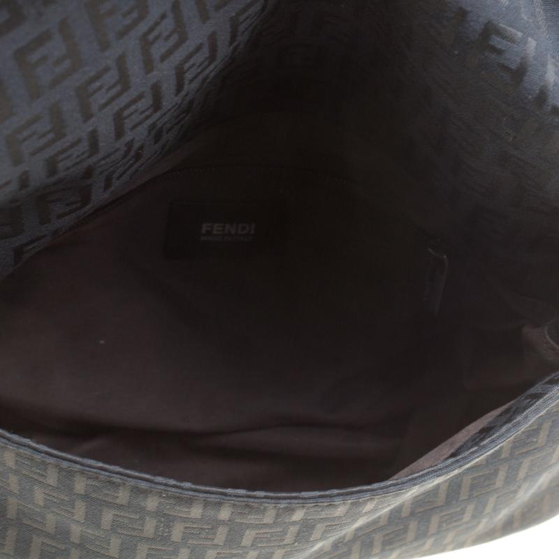 Fendi Black Zucchino Canvas Mama Forever Shoulder Bag In Good Condition In Dubai, Al Qouz 2